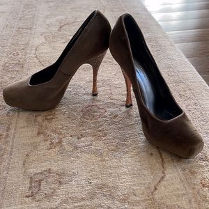 Donna Karan Collection winter brown mosaic stiletto 36